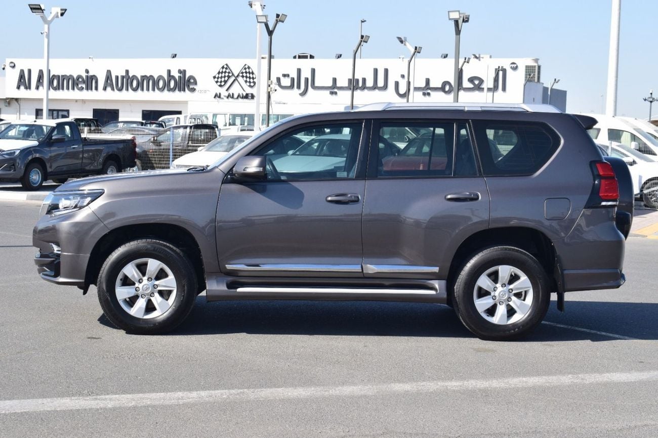 Toyota Prado diesel 2.8 liter ,right hand drive ,automatic gear ,only for export