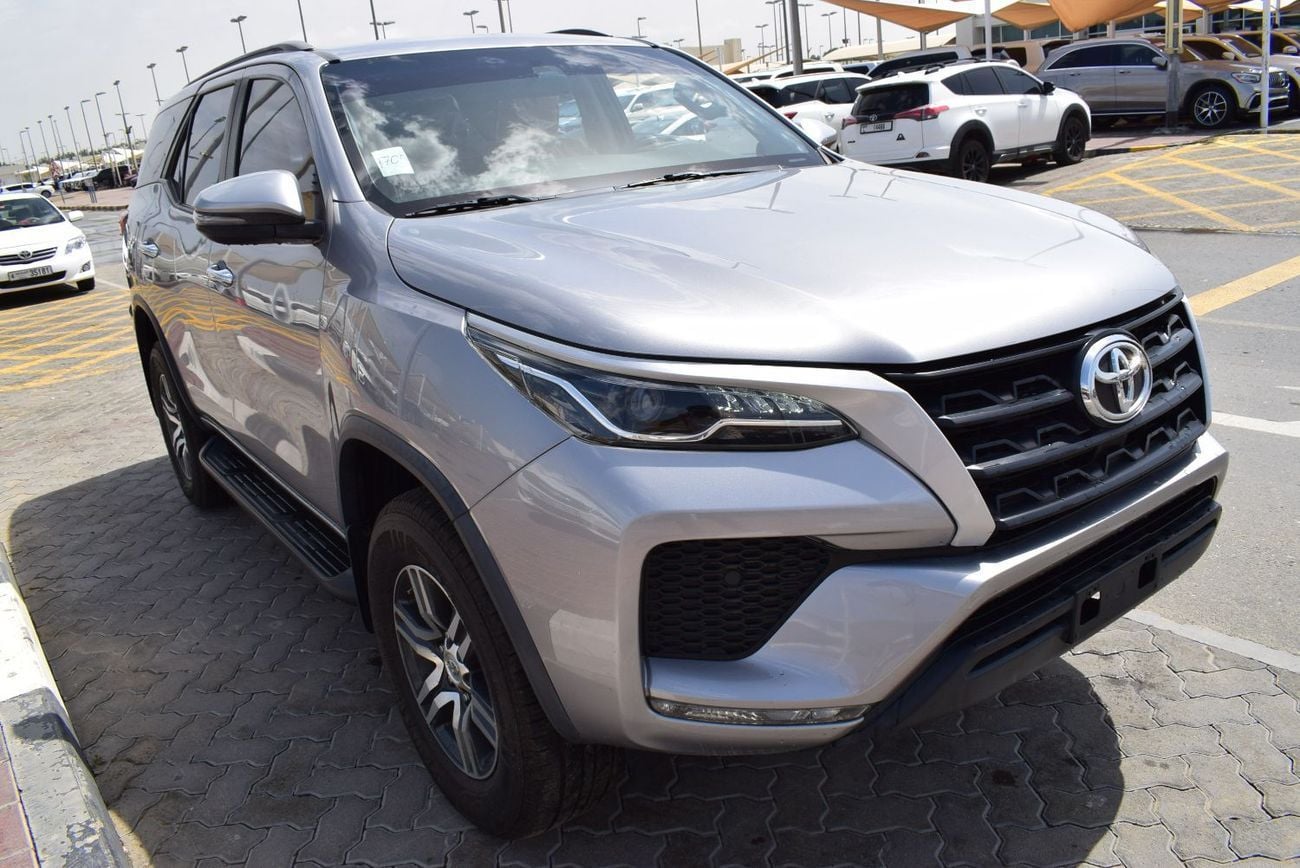 تويوتا فورتونر EXR 2.7L (160 HP)