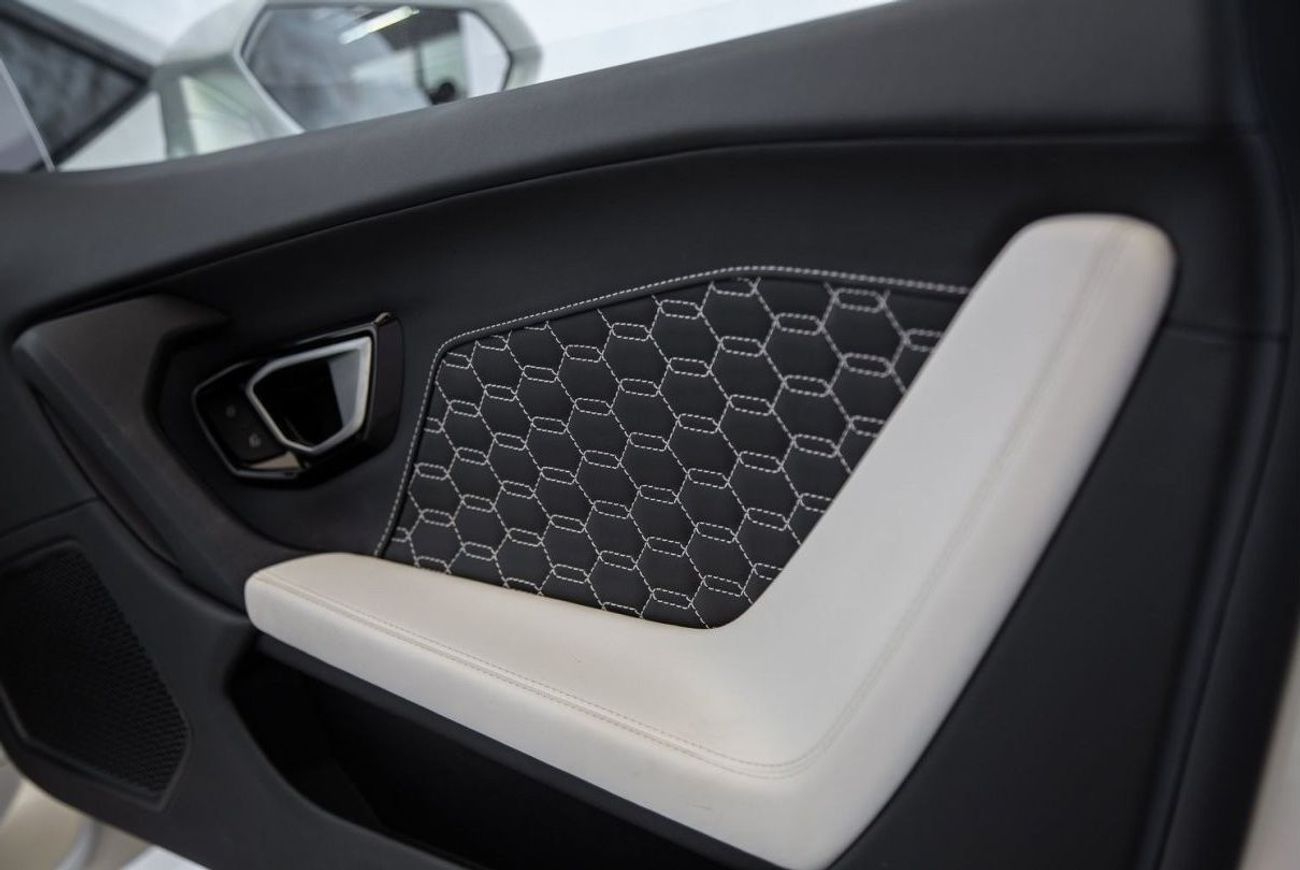 Lamborghini Huracan Lamborghini Huracan Spyder