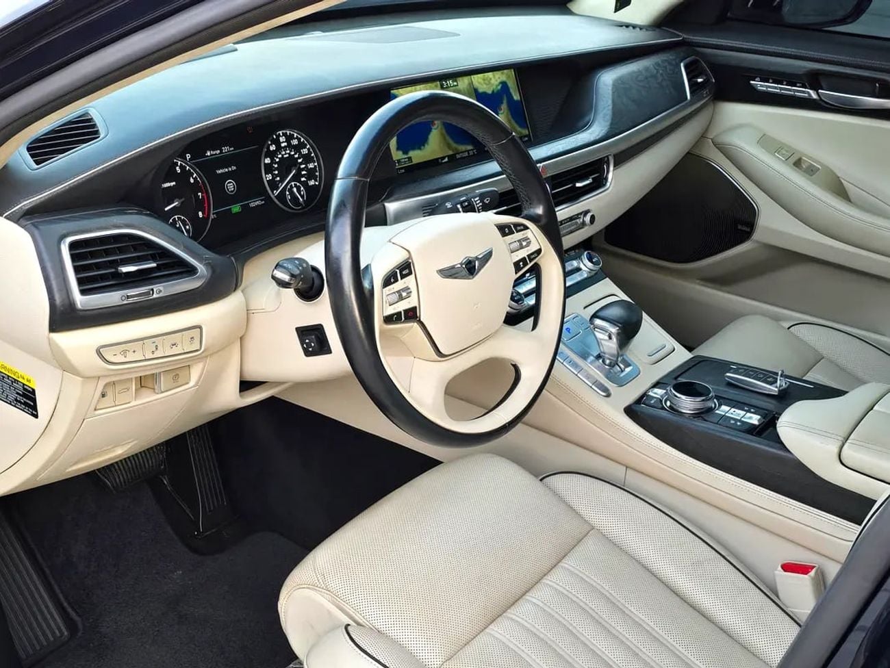Genesis G90 Pristine Luxury - American Specs - Fully Loaded