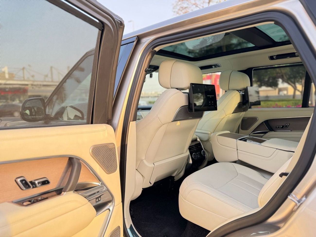 لاند روفر رينج روفر First Edition P530 4.4L