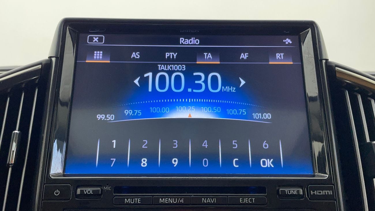 تويوتا لاند كروزر GXR GRAND TOURING 4 | بدون دفعة مقدمة | اختبار القيادة في المنزل