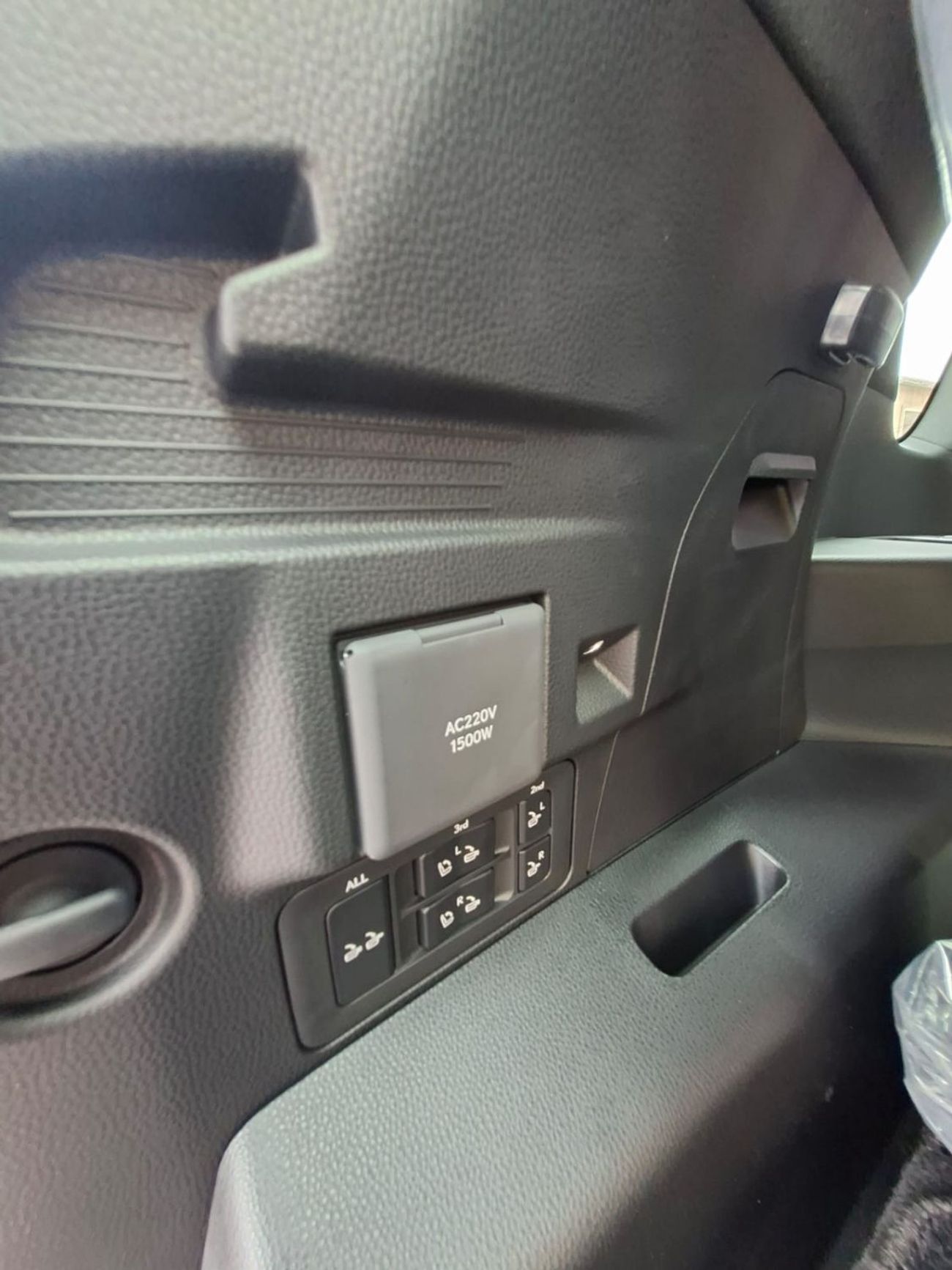 Lexus LX 700h LEXUS LX700h OVERTRAIL - 3.5L - HYB - AT - 2026 MY