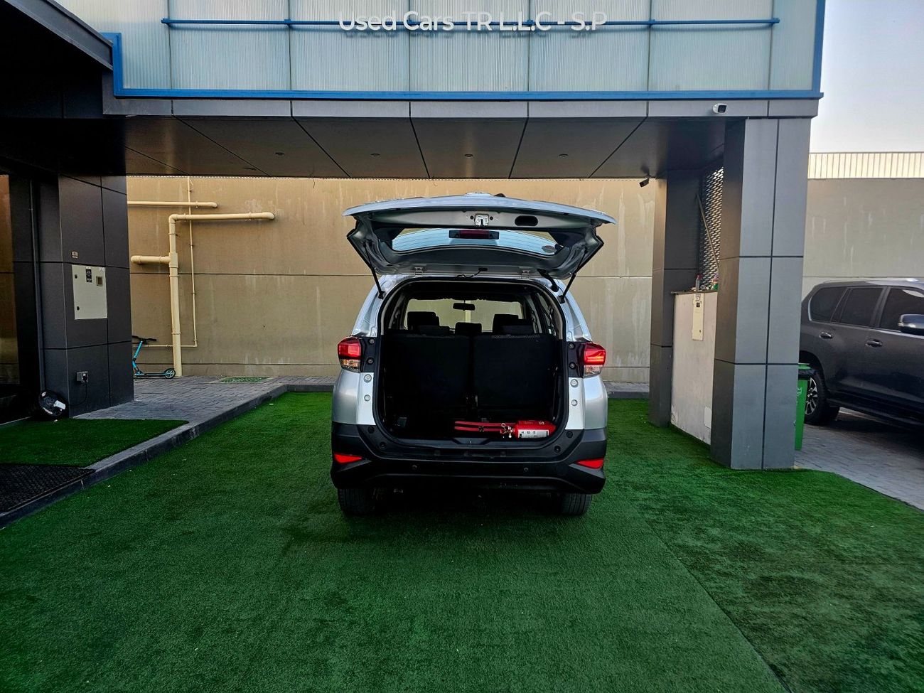 تويوتا راش EX/ PASSENGER/ GCC 1.5L V4/ LOW MILEAGE/ 7 SEATS