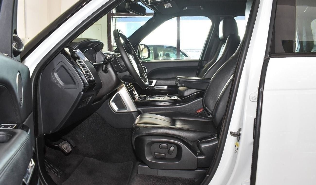 لاند روفر رينج روفر VOGUE HSE 5.0L-8CYL V8 ORIGINAL PAINT - EXCELLENT CONDITION