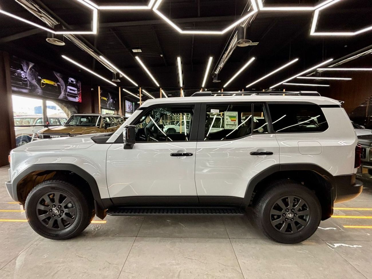 Toyota Prado ADVENTURE