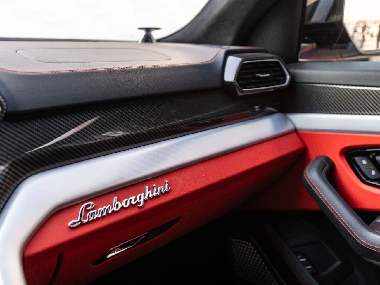 Lamborghini Urus STD 4.0T V8