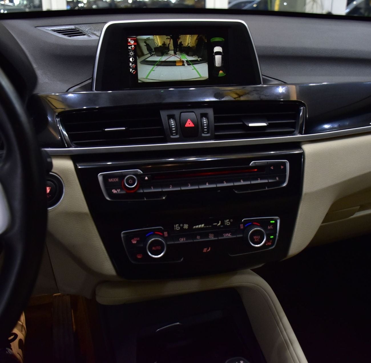 BMW X1 SDRIVE 20i EXCLUSIVE EXCELLENT DEAL for our BMW X1 sDrive20i ( 2017 Model ) in White Color GCC Specs