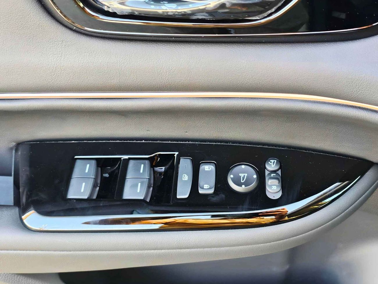 Honda e:NP2 Full Electric / 360 Cameras / Sunroof / (CODE # 68062)