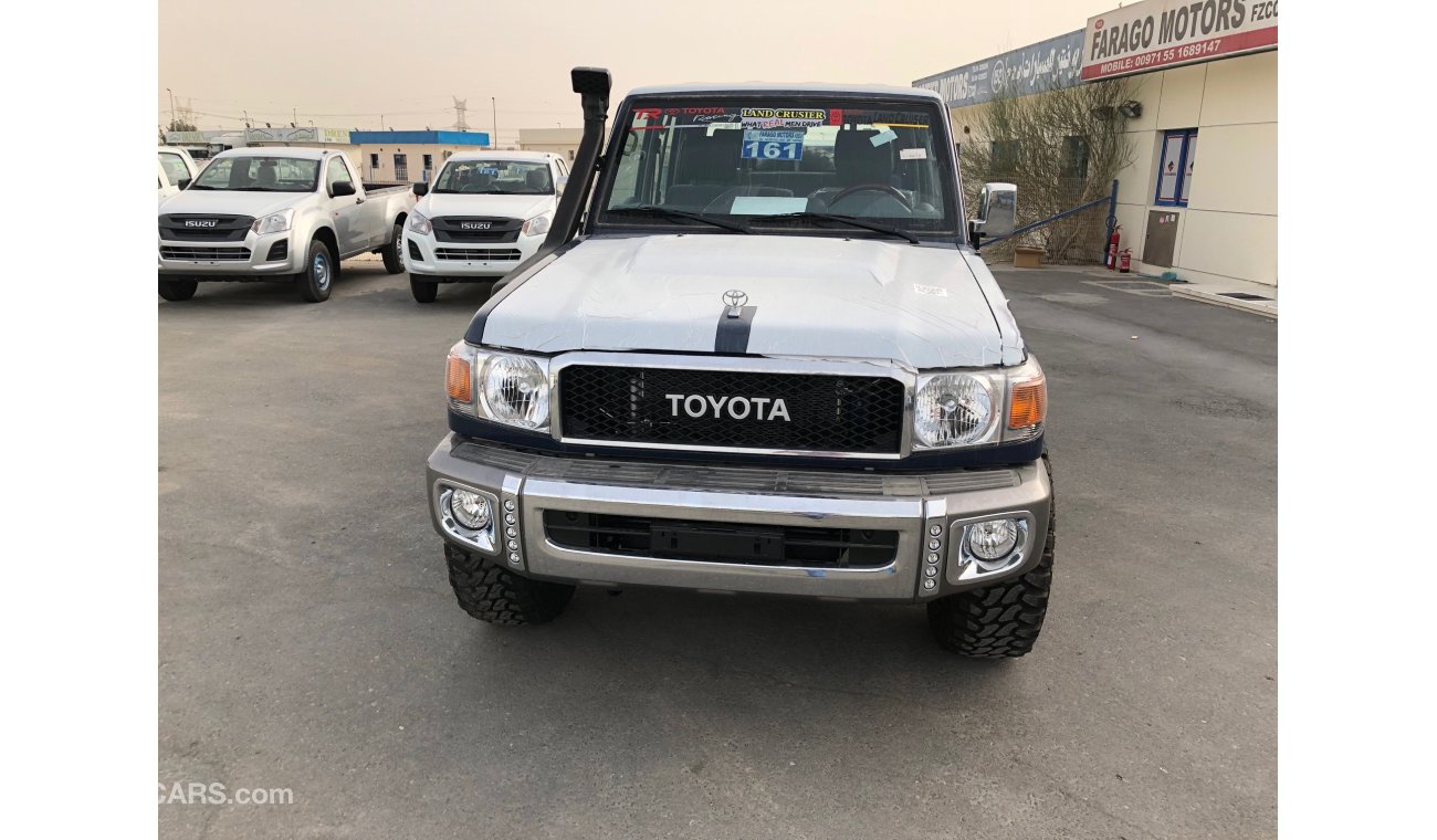 Toyota Land Cruiser Pick Up GRJ79 DC V6 PETROL 2018