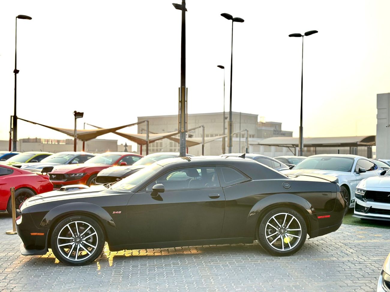 دودج تشالينجر R/T Shaker 5.7L (372 HP)