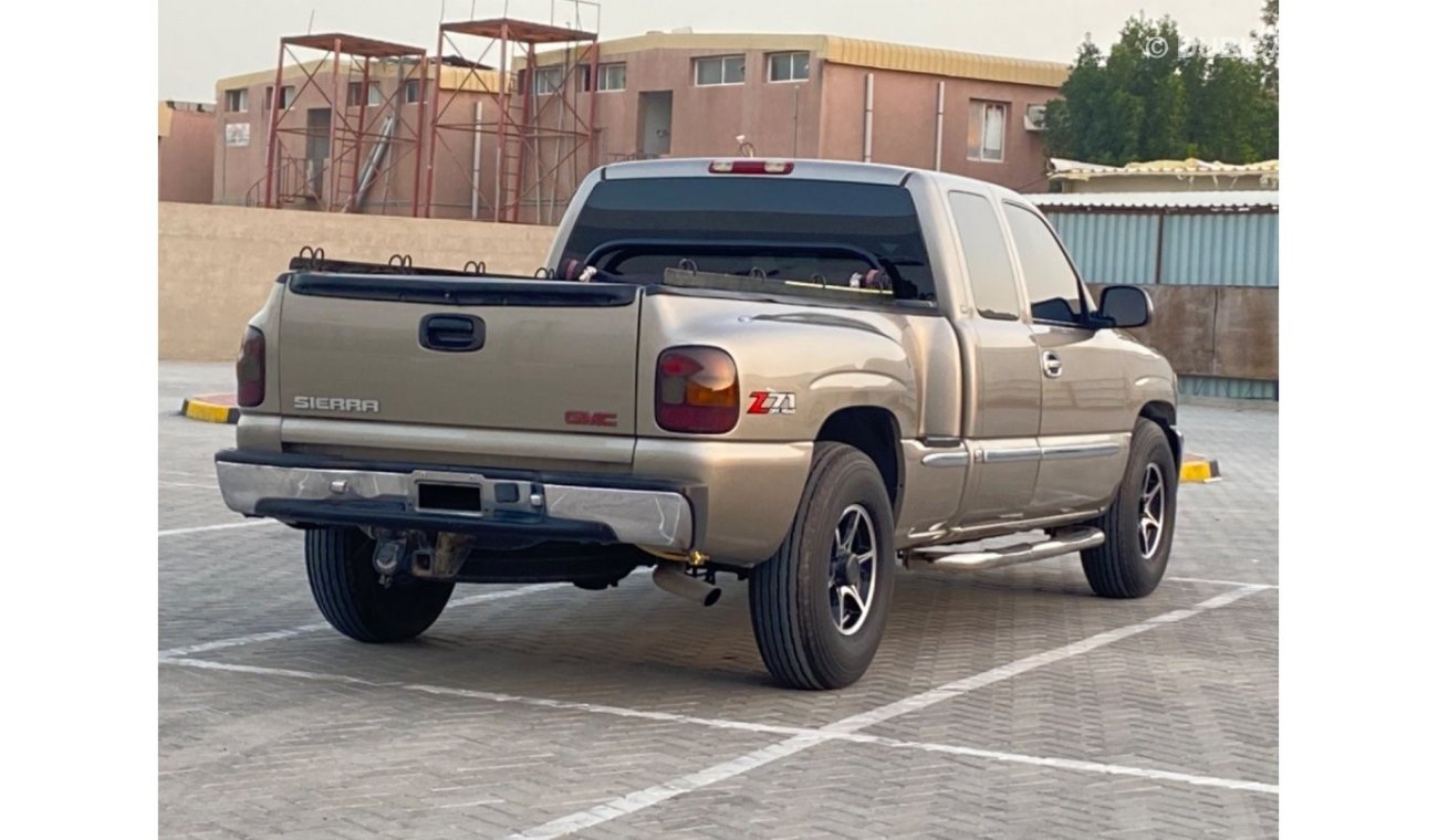 GMC Sierra