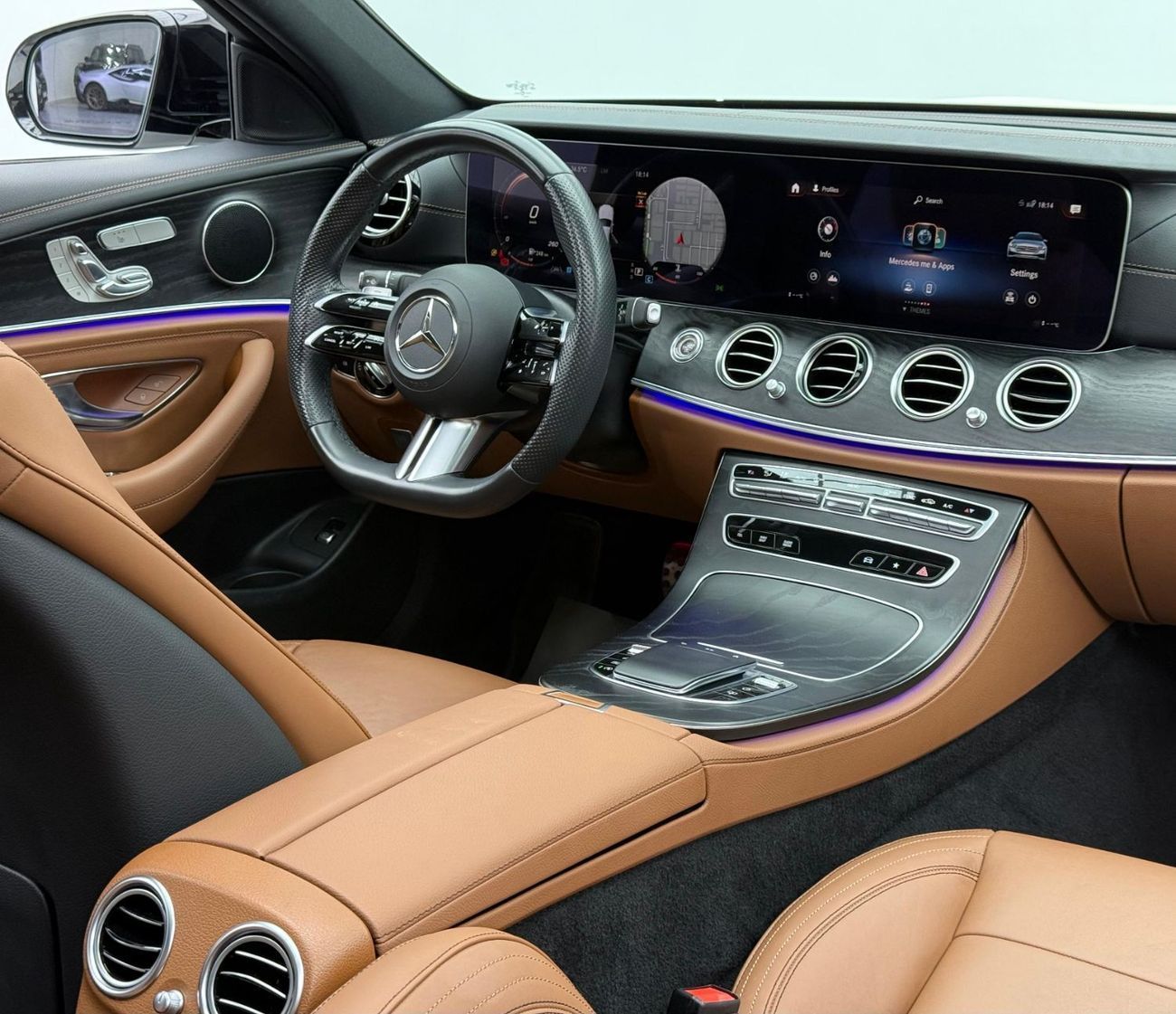 مرسيدس بنز E300 2023 Mercedes Benz E300 AMG, 2028 MB Warranty + Service Pack, Full MB Service History, GCC