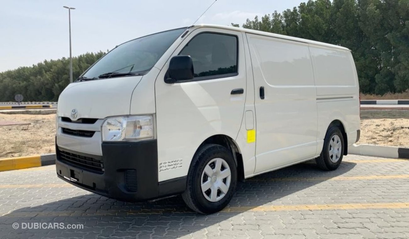 Toyota Hiace 2016 Van Ref#207