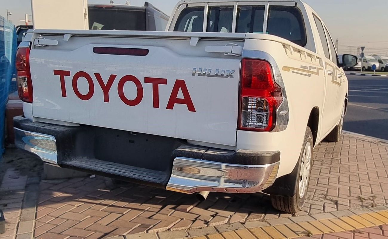 Toyota Hilux TOYOTA HILUX 2.4L DIESEL MT 4X2 MY 2026
