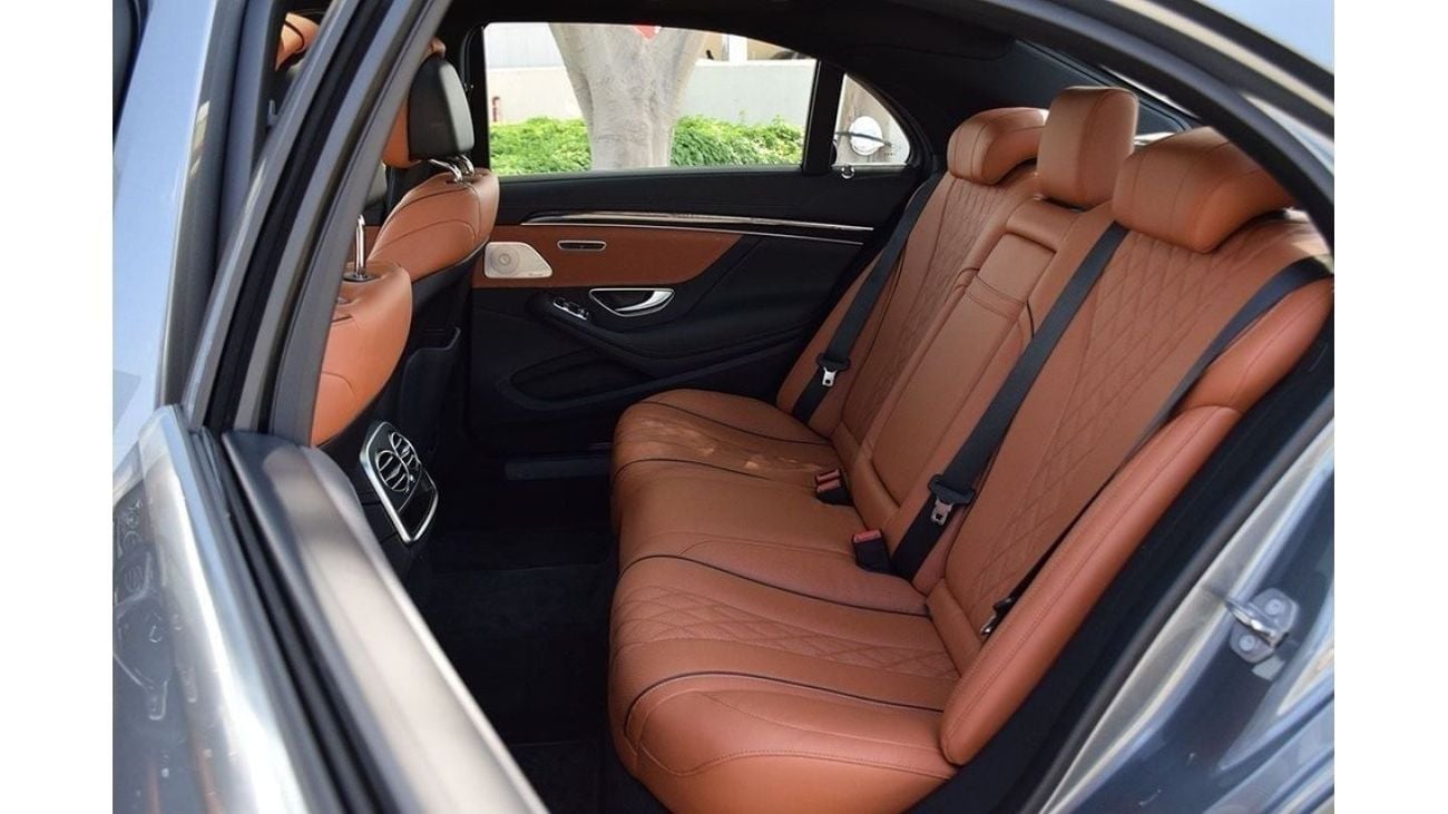 Mercedes-Benz S 560 AMG