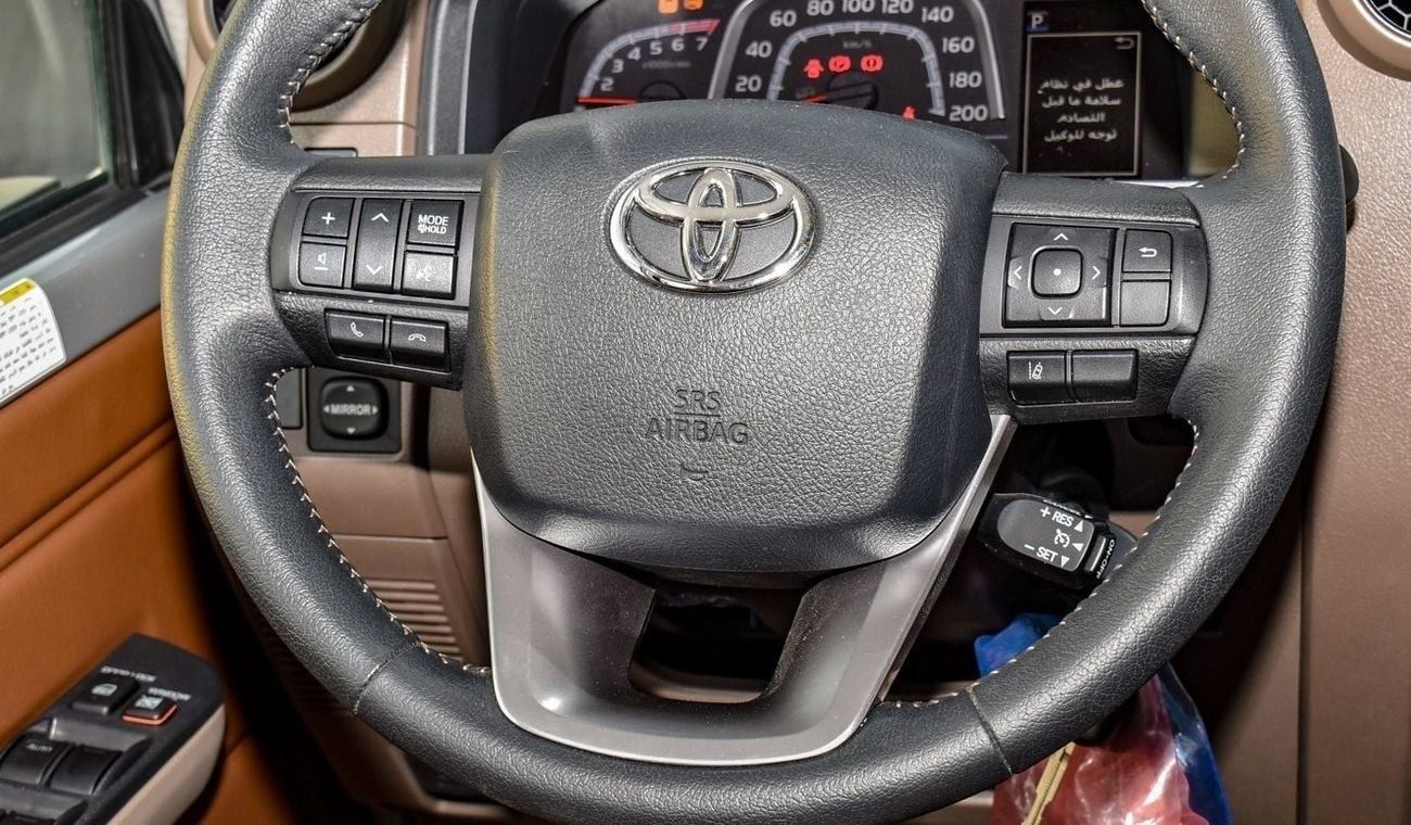 Toyota Land Cruiser 70 4.0L V6 A/T