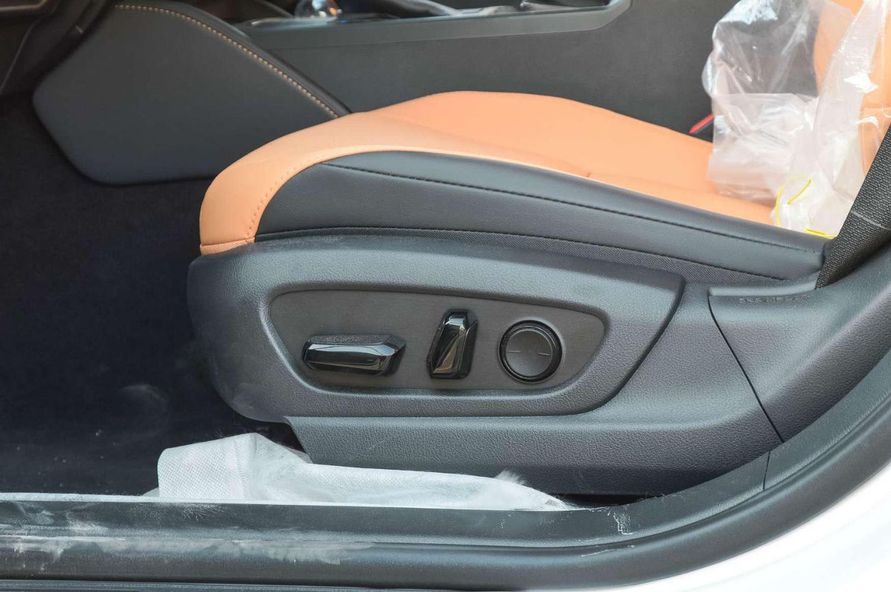 لكزس ES 350 LEXUS ES350 3.5L FWD PETROL SEDAN 2025