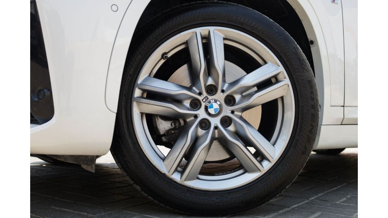 بي أم دبليو X1 BMW X1 xDrive 25i M Sport 2021 GCC under Warranty with Flexible Down-Payment.