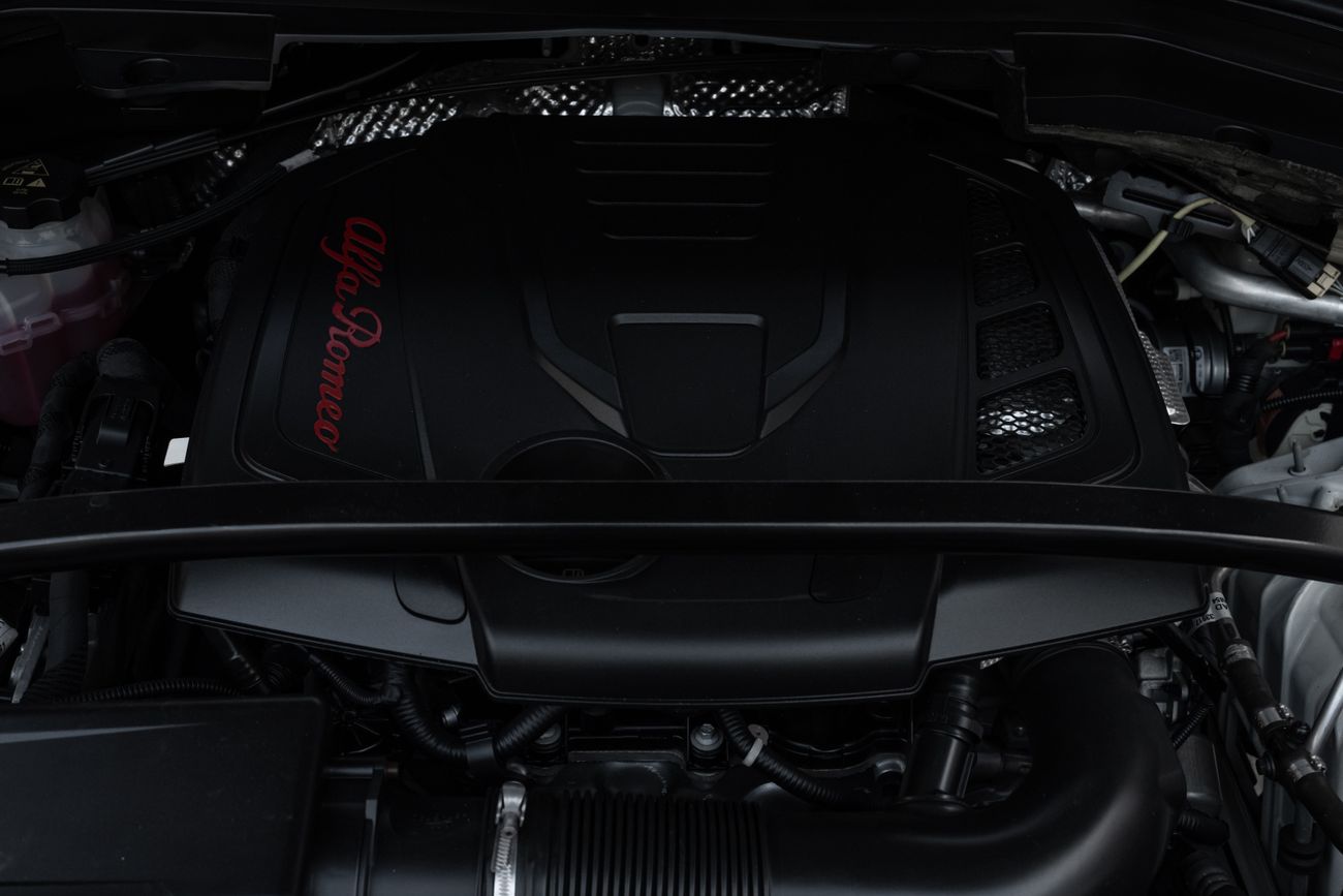 Alfa Romeo Stelvio Stelvio  2020 | 1,469 P.M | 0% Downpayment | Perfect Condition!