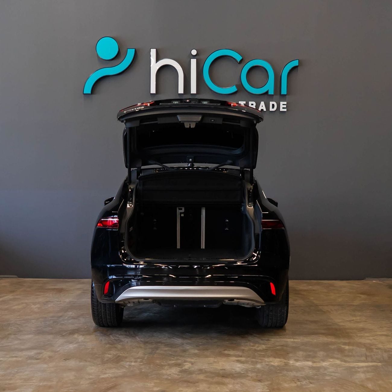 Jaguar F Pace S 2.0L AED 2,107 p.m • 0% Downpayment • Jaguar F-Pace P250 S  • 1 Year Warrant