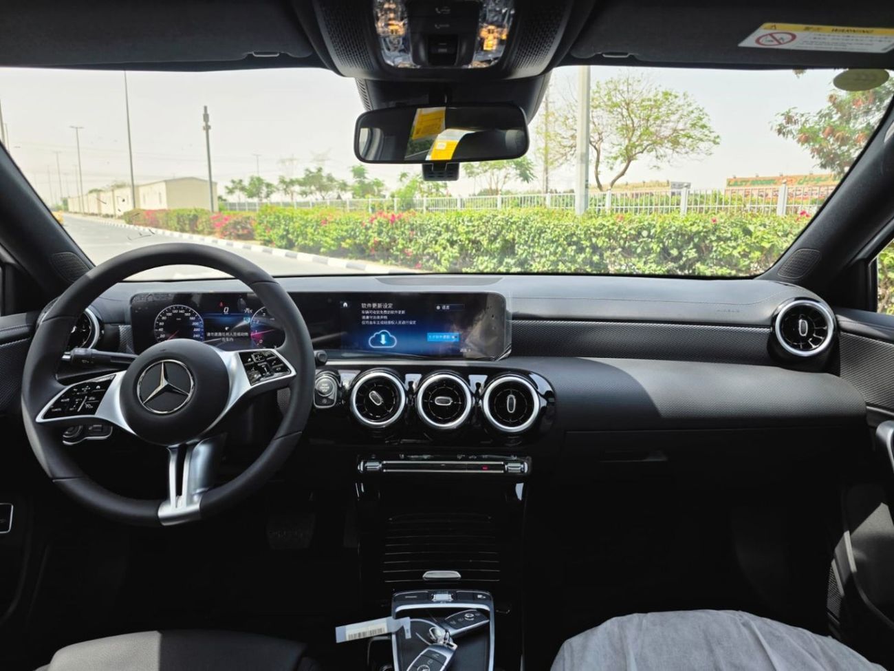 مرسيدس بنز A 180 FOR EXPORT PRICE - LARGE - CHINESE SPECS - BRAND NEW