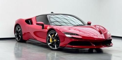فيراري SF90 ستراديل 2023 Ferrari SF90 Stradale, 2026 Ferrari Warranty, 2030 Ferrari Service Pack, Very Low Kms, GCC