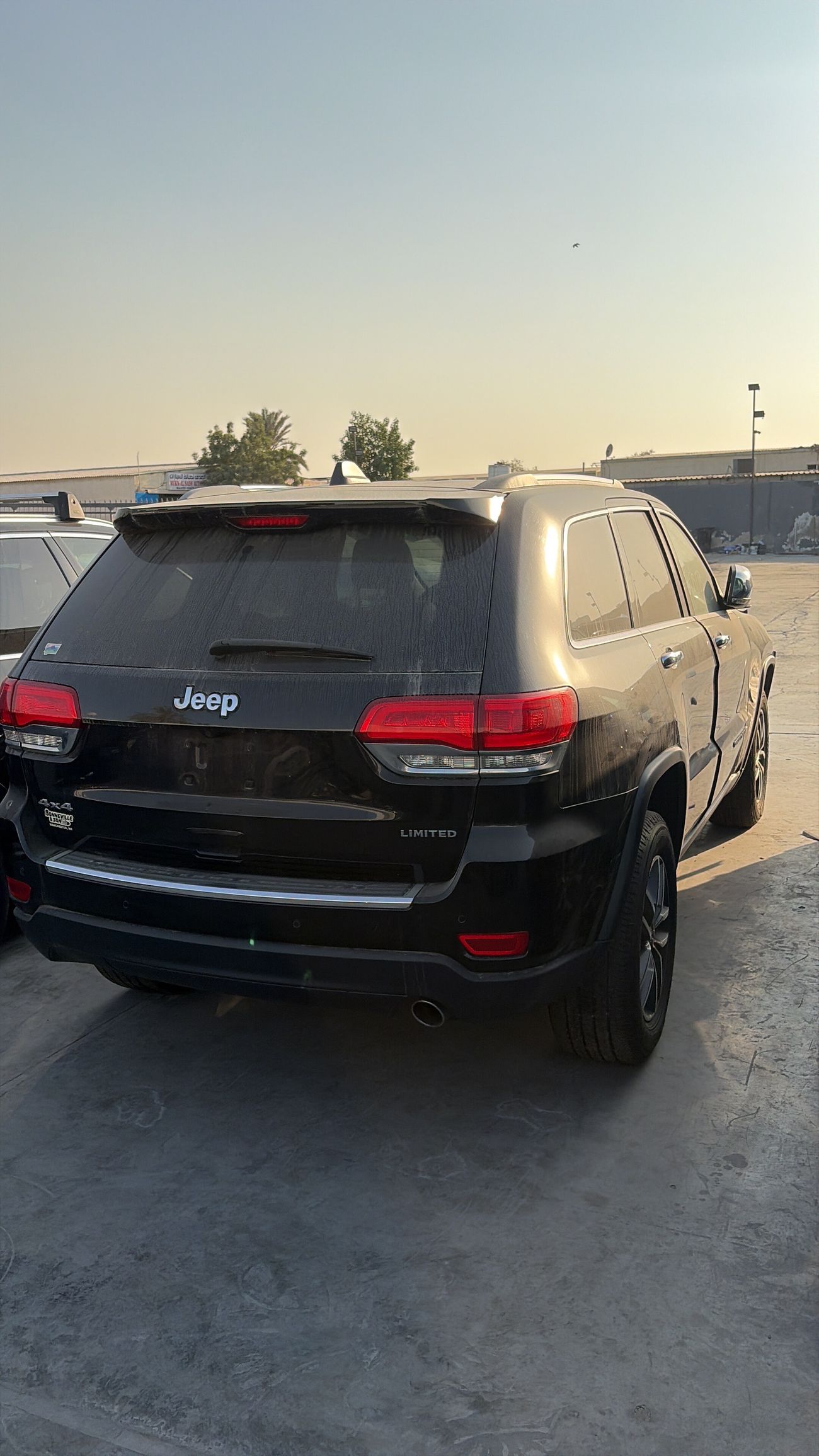 جيب جراند شيروكي