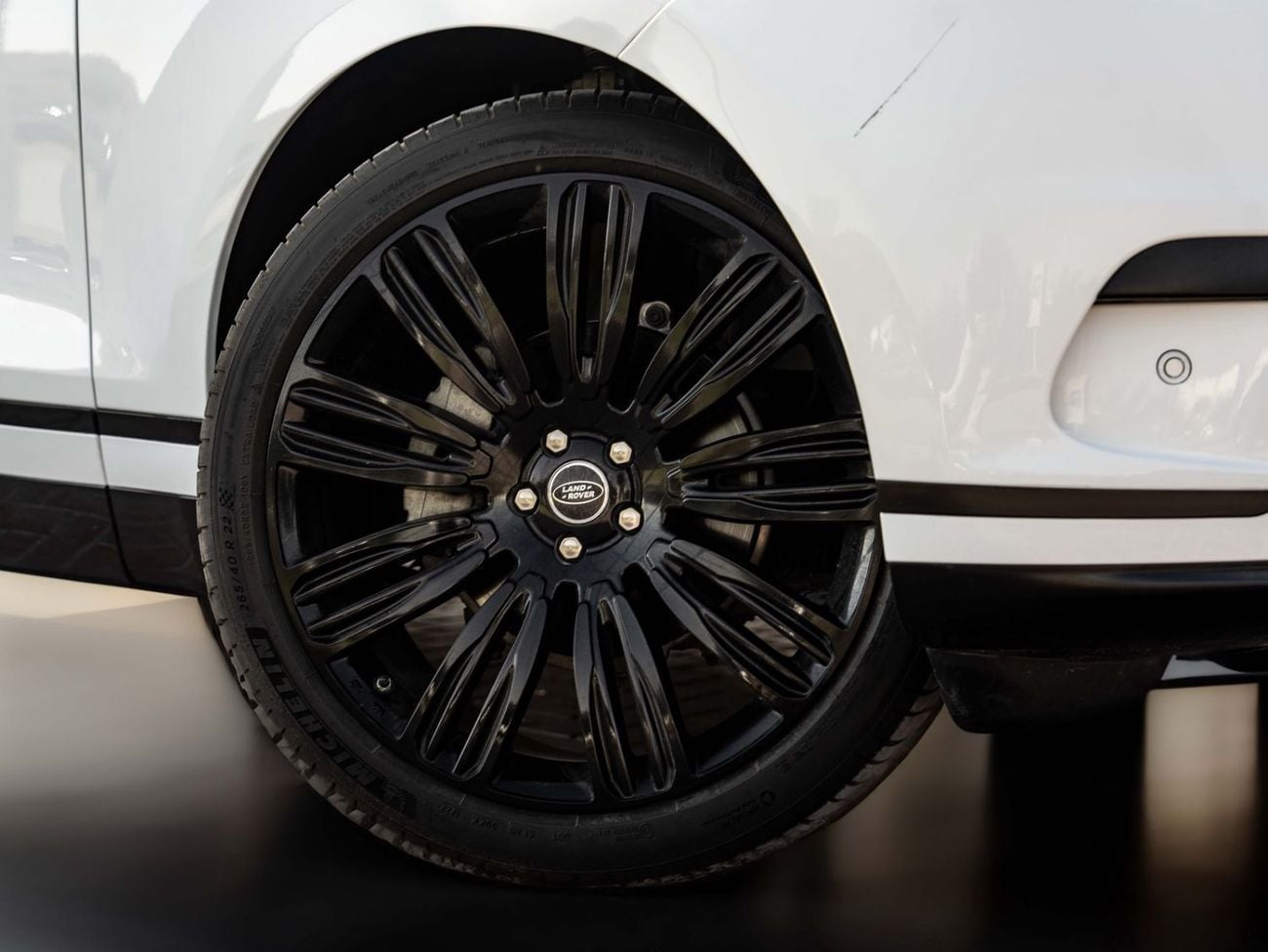 Land Rover Range Rover Velar R-DYNAMIC S Land Rover Range Rover Velar 2019