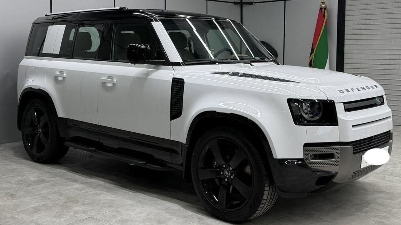 لاند روفر ديفندر 110 X-Dynamic HSE P400 3.0L