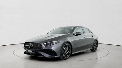 Mercedes Benz A200 PREMIUM | Guaranteed Warranty | 0 Down Payment