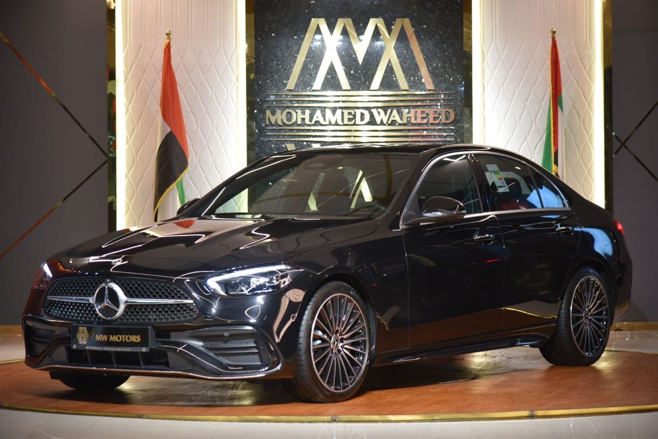 Mercedes-Benz C 200 ✔ Front projector ✔ Panoramic roof ✔ Welcome lighting