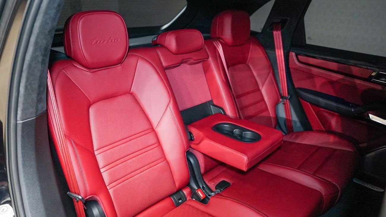 Porsche Cayenne Turbo 4.0L (550 HP) | AED 4,547 PM | Up to 3 Years Warranty |