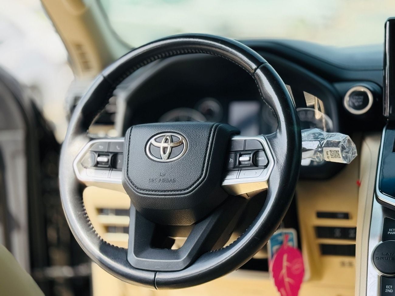 Toyota Land Cruiser Full option