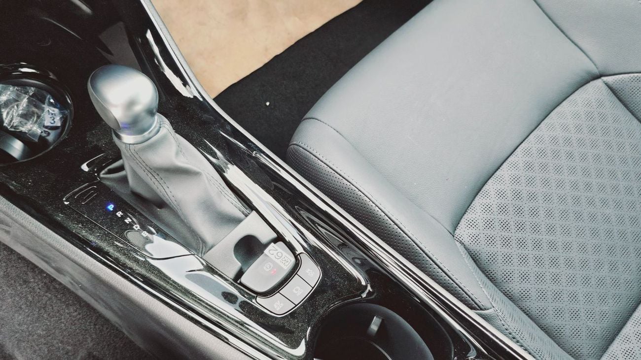 Toyota CHR Toyota C - HR Hybrid MY2023