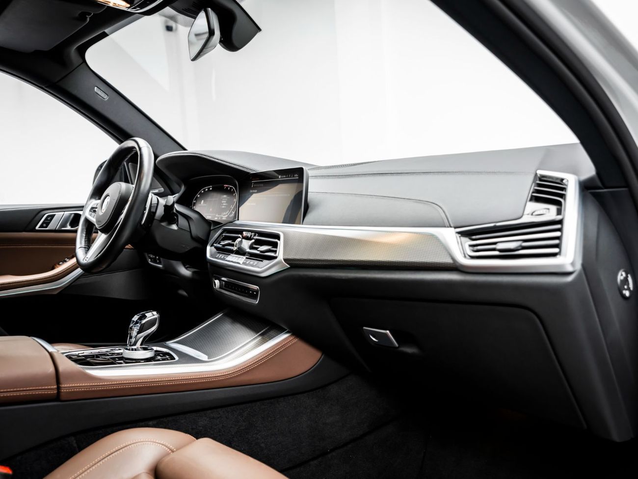 BMW X5 40i M Sport 3.0L 2023 BMW X5 xDrive40i, 2027 BMW Warranty + Service Contract, Low KMs, GCC