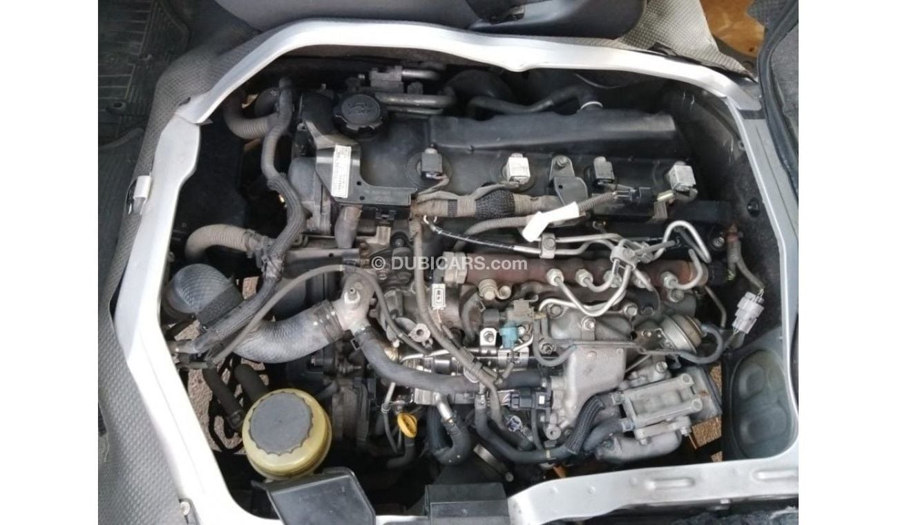 تويوتا هاياس TOYOTA HIACE VAN RIGHT HAND DRIVE (PM 891)