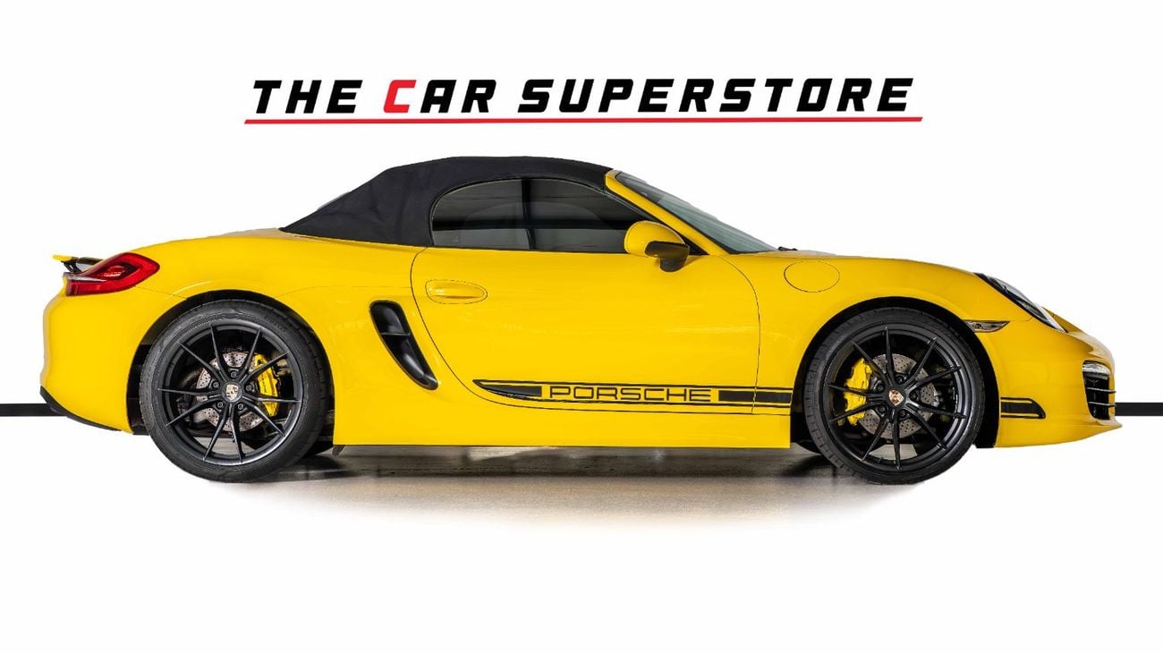 بورش بوكستر 718 Sport Chrono Package-Black Styling Package-Yellow Brake Callipers