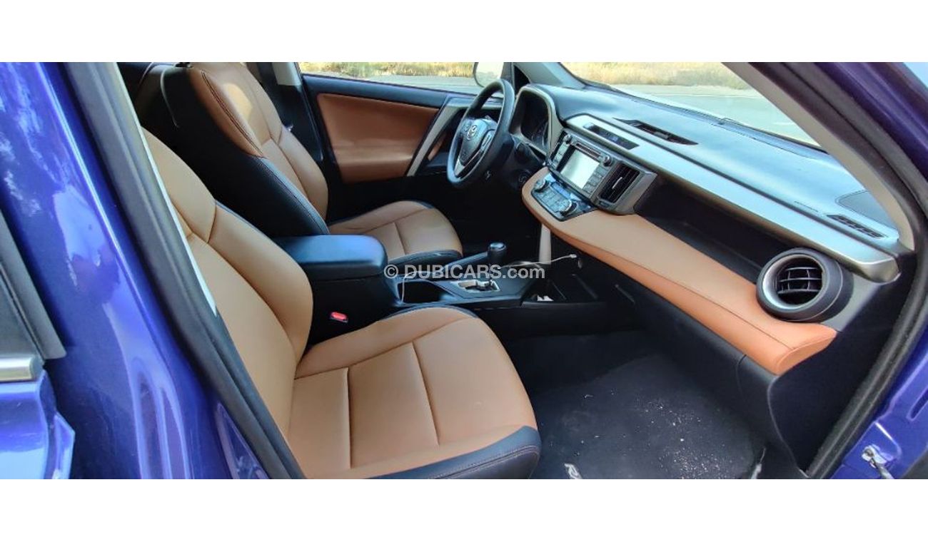 Toyota RAV4 2014 Toyota Full options XLE 4 cylinders American specs