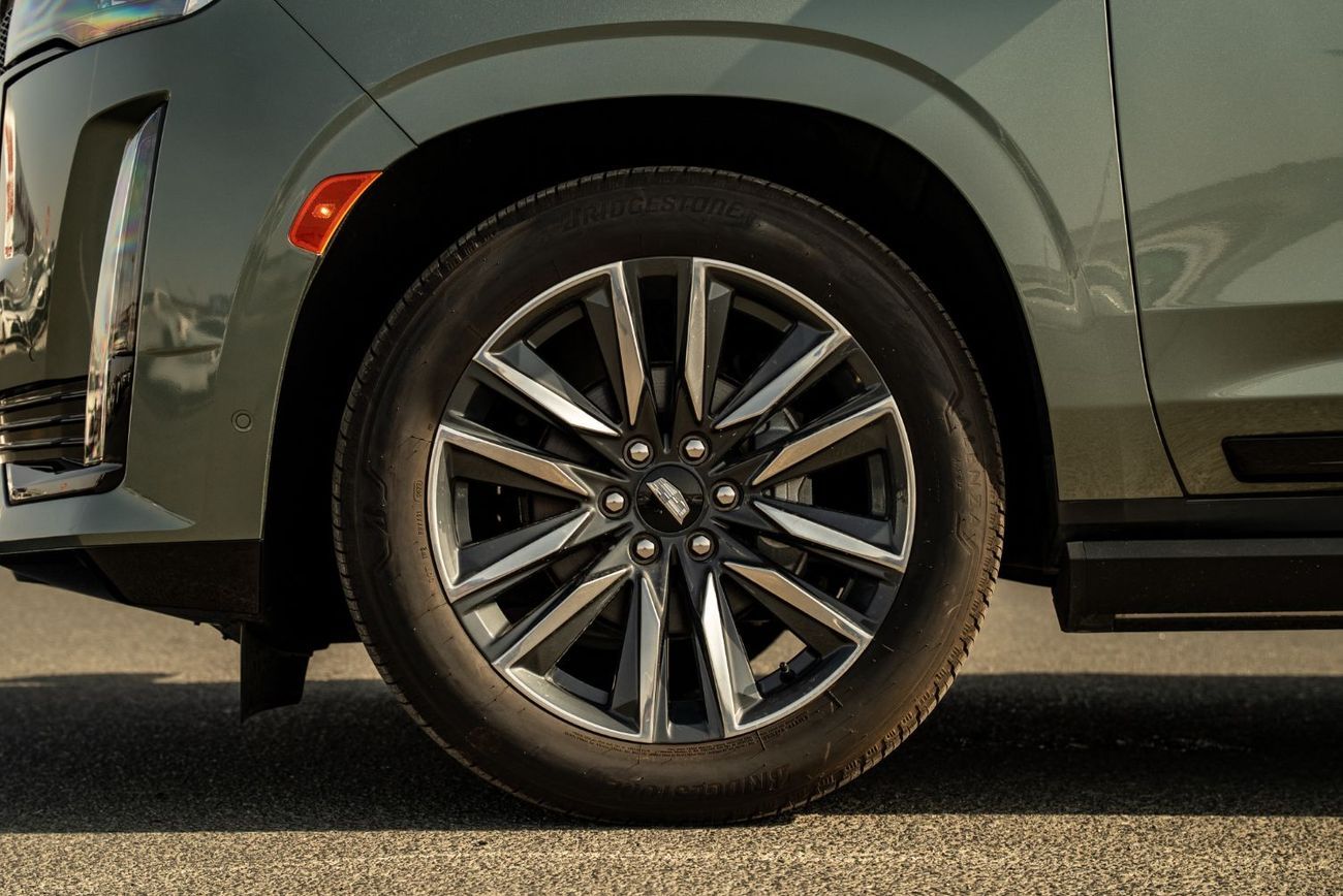 Cadillac Escalade Sport 6.2L 4WD Sport 6.2L V8 FULL OPTION Brand New 2023