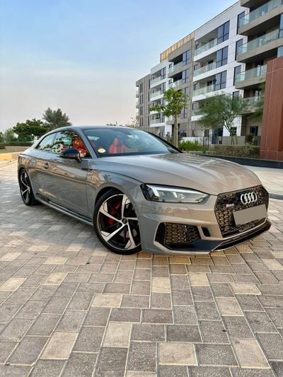 Audi RS5 TFSI quattro 2.9L