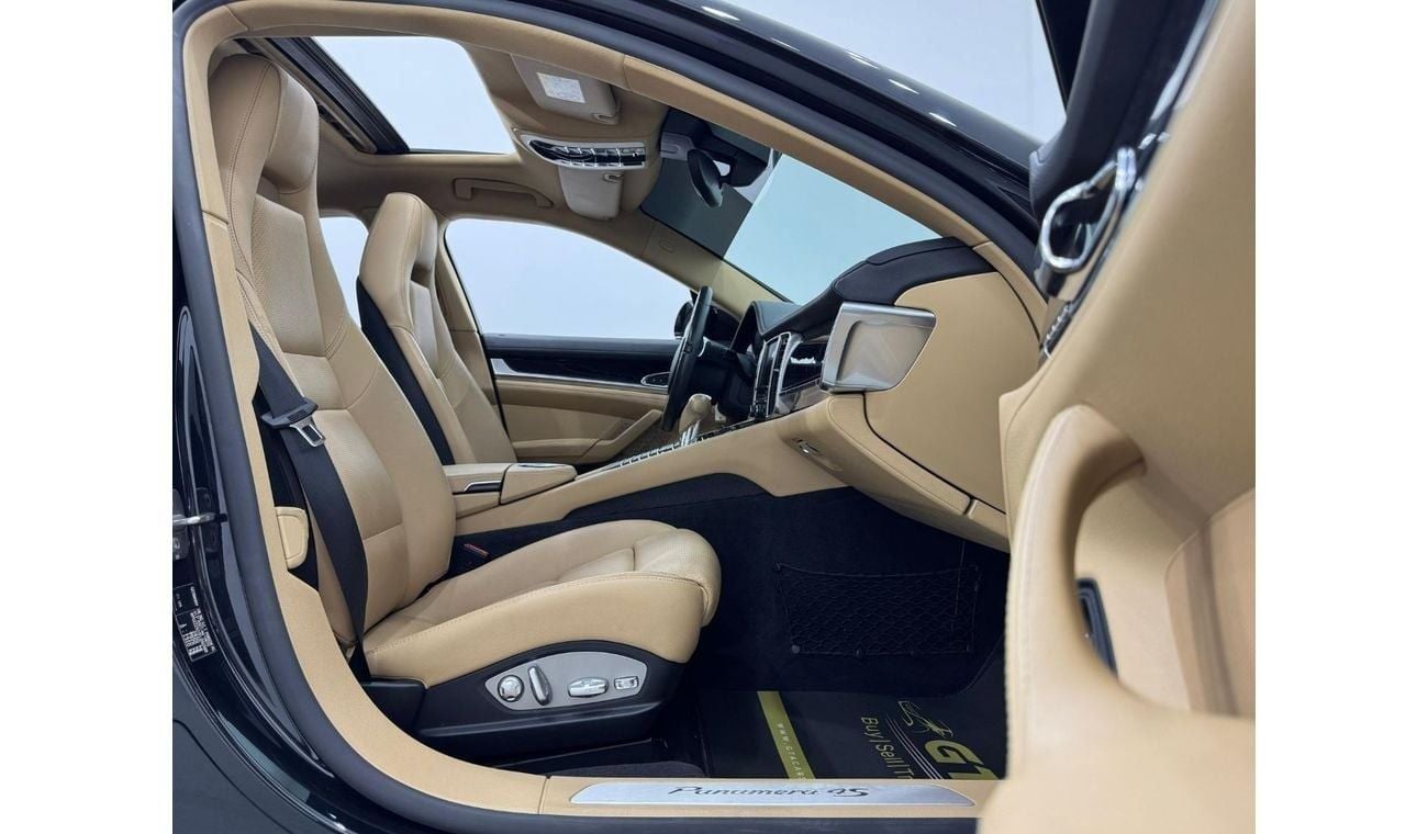 Porsche Panamera 4S 3.0L 2015 Porsche Panamera 4S, Service History, Sport Chrono Package, Excellent Condition