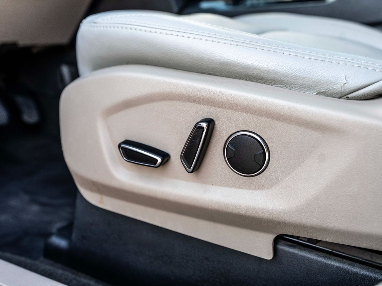 Ford Explorer XLT 3.5L