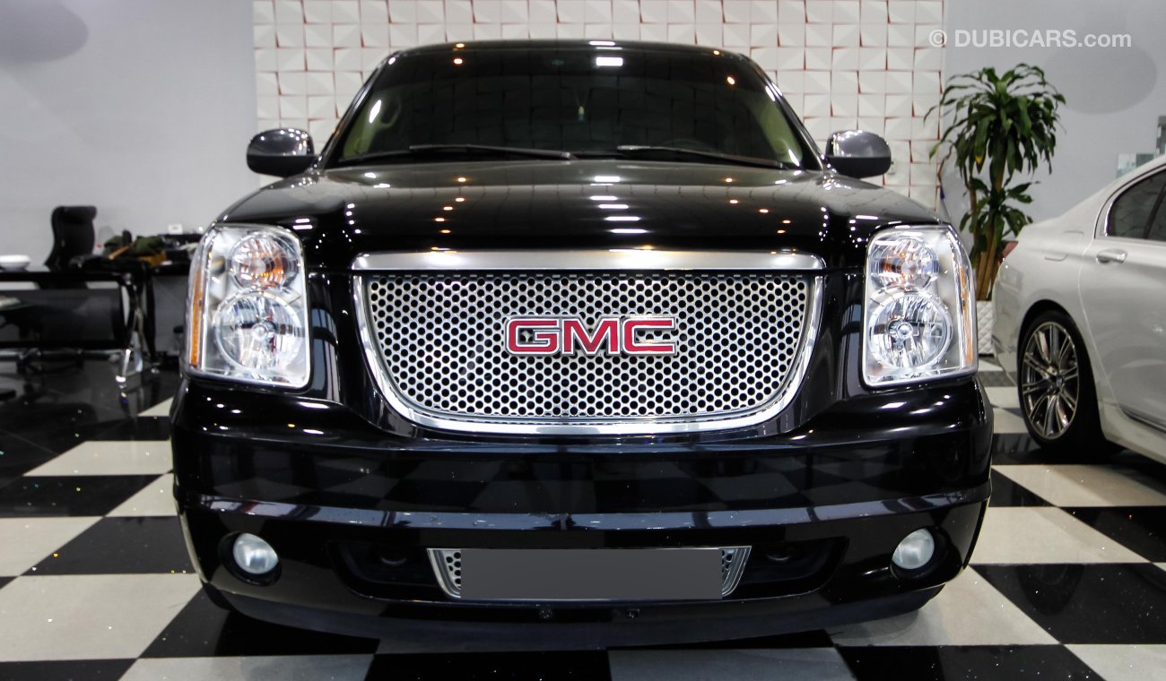 GMC Yukon Denali