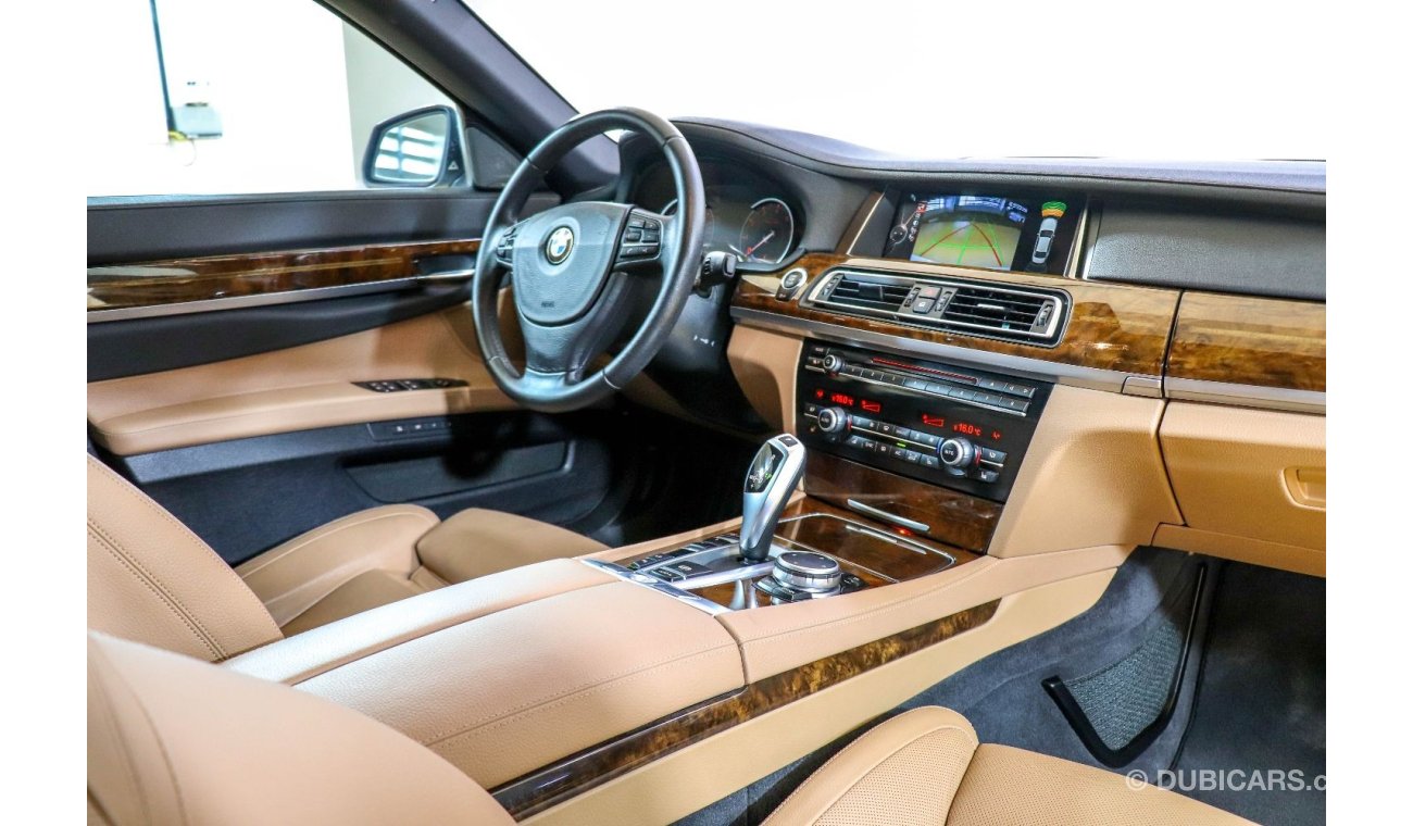 بي أم دبليو 740 BMW 740Li 2015 GCC under Agency Warranty with Flexible Down-Payment.