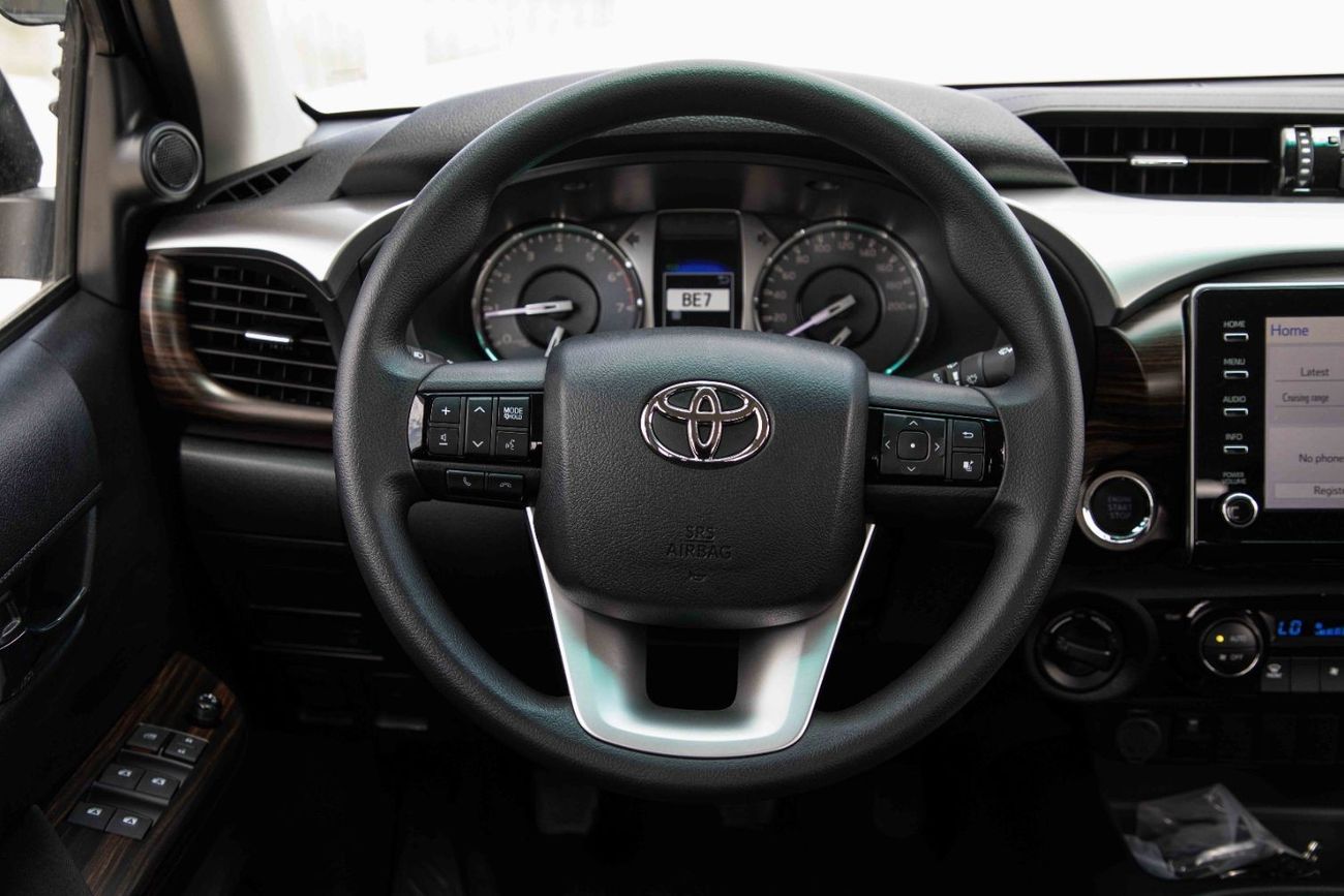 Toyota Hilux 2024 Toyota Hilux 4X4 DC 2.7 HI - Attitude Black inside Black