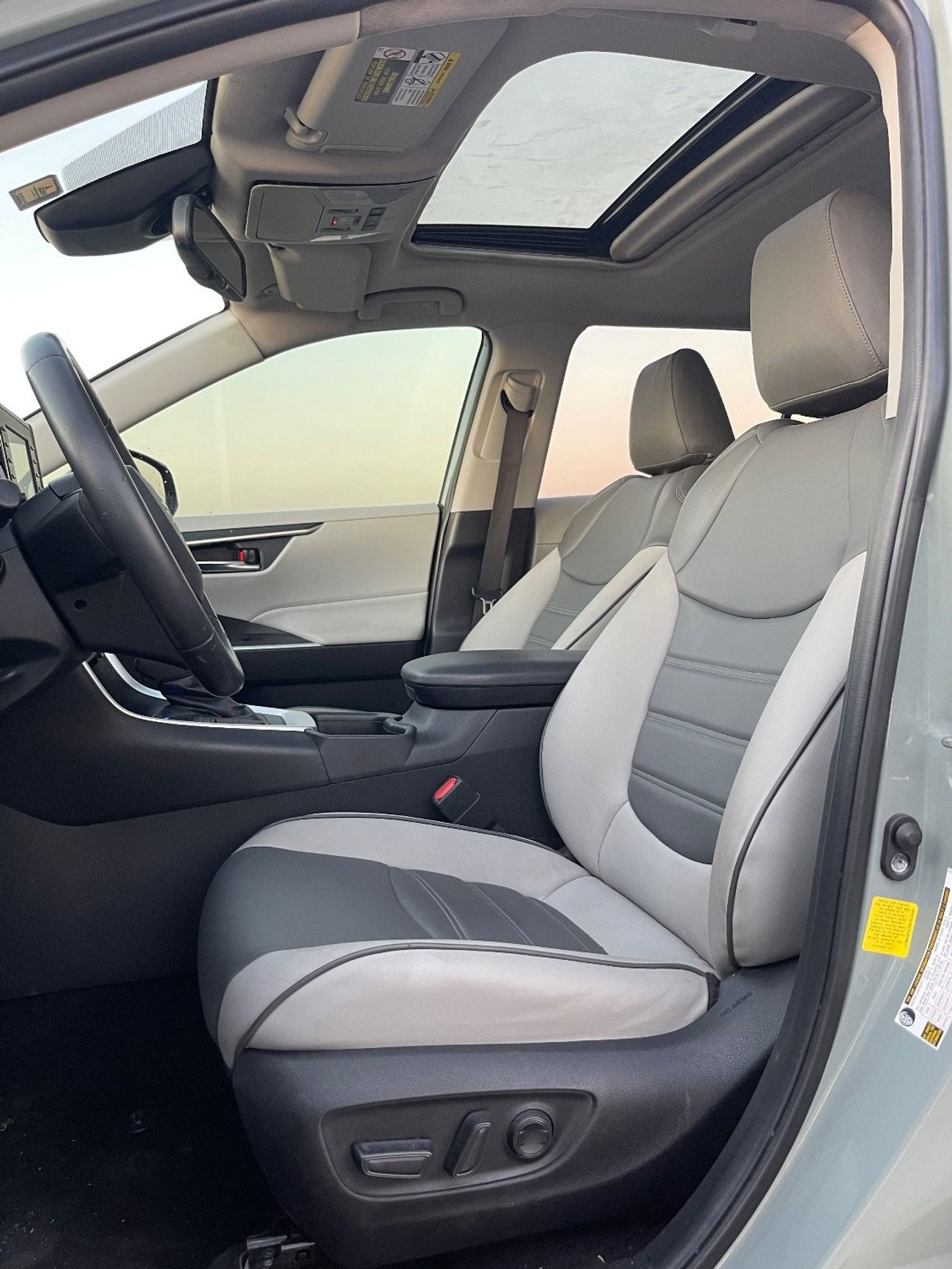 Toyota RAV4 2021 TOYOTA RAV4 XLE FULL OPTIONS IMPORTED FROM USA