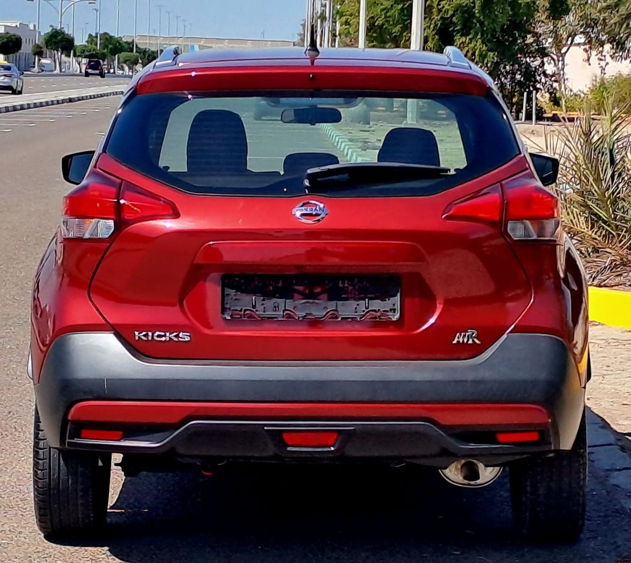 Nissan Kicks SV 2020 1.6L GCC (780/-MONTHLY)