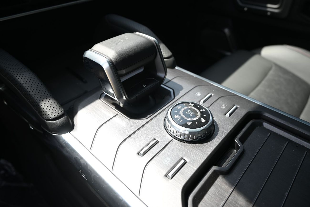 جيتور T2 Luxury EMI 1470 AED - BLACK EDITION - JETOUR T2 LEXURY 2023