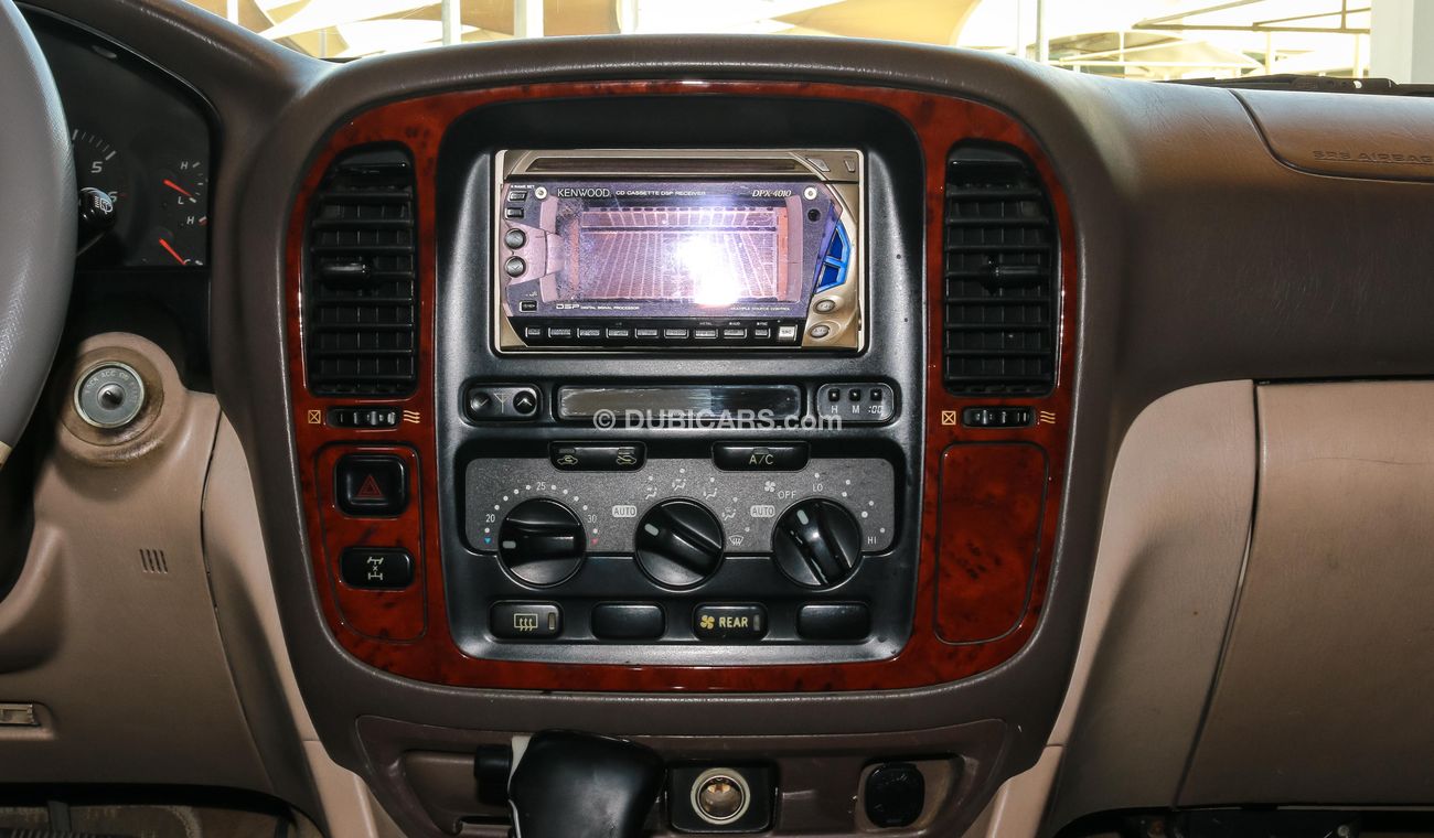 Used Toyota Land Cruiser V8 2001 for sale in Dubai 85800